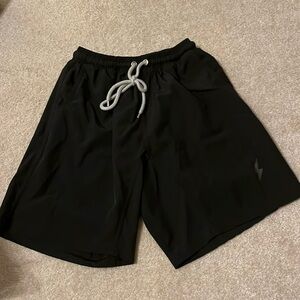 BRUCE BOLT Men’s Black Shorts 7” inseam